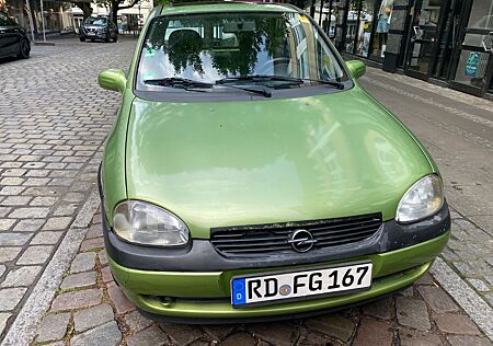 Opel Corsa 1.4 16V Edition 2000 Edition 2000