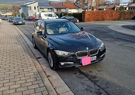 BMW 318d Touring Luxury Line Purity Luxury Line ...