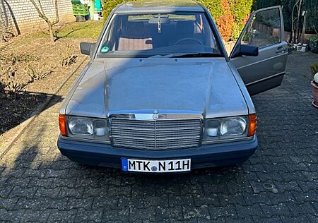 Mercedes-Benz 190 190E W201/ H-Zulassung /148.000 km /Automatik