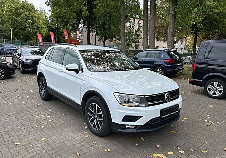 VW Tiguan Volkswagen 2.0 TDI DSG Comfortline BMT/Start-Stopp