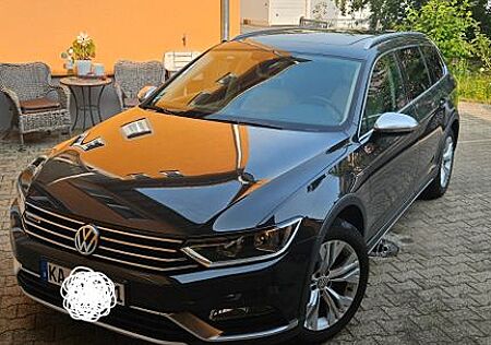 VW Passat Alltrack Volkswagen 2.0 TDI SCR 140kW DSG 4MOT A...