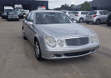Mercedes-Benz E 220 gebraucht kaufen Mercedes-Benz E 220 (Stock ID 13216)