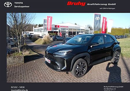Toyota Yaris Cross 1,5-l-VVT-iE Teamplayer Safety P. V