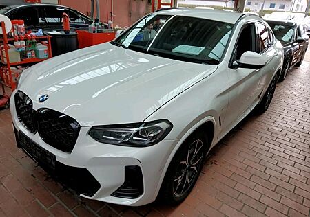 BMW X4 30d M SPORT/SHADOW/19Z./LED-AD/LIVE/HiFi/KAM.