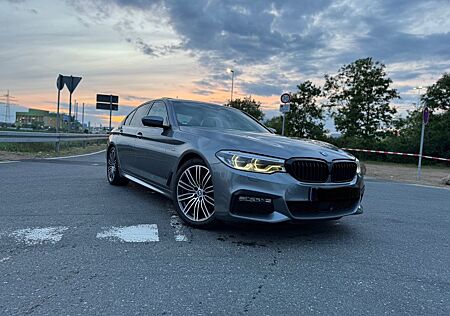 BMW 530d xDrive A -