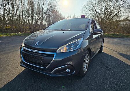 Peugeot 208 PureTech 82 Style Style