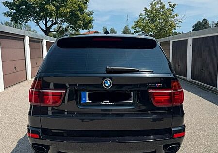 BMW X5 xDrive50i -M Paket