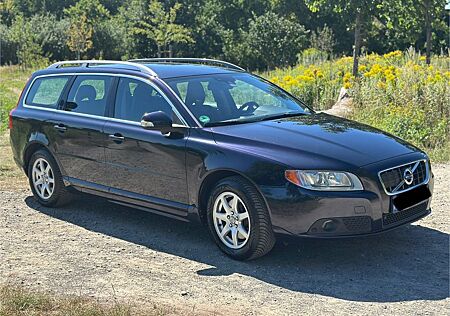 Volvo V70 D5 Summum