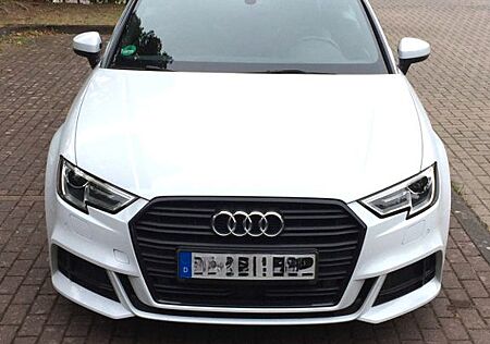 Audi A3 2.0 TFSI quattro S tronic sport Cabrio. sport