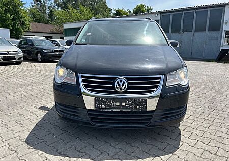 VW Touran Volkswagen