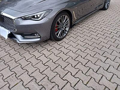 Infiniti Q60 3.0l AWD V6 405 PS