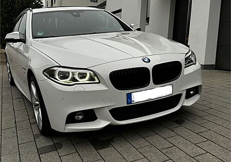 BMW 530d xDrive Touring M-Paket Adaptive Drive
