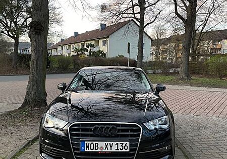 Audi A3 1.4 TFSI S tronic Ambition Ambition