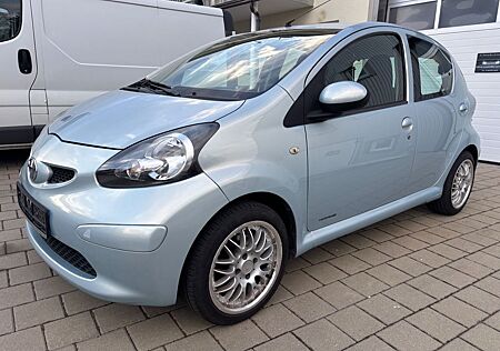Toyota Aygo (X) Aygo AYGO City Klima CD TÜV 03/2027 ALU SR WR