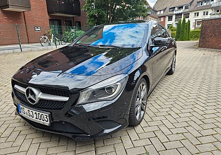 Mercedes-Benz CLA 180 Urban Urban