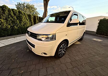 VW T5 Multivan Volkswagen -7-Sitzer-2,0 TDI