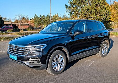 VW Touareg Volkswagen 3.0 V6 TDI 170kW 4MOTION Tiptronic -
