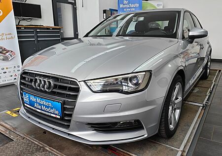 Audi A3 Limo Ambition ultra 1.4 16V TFSI ACT*Sport*AH