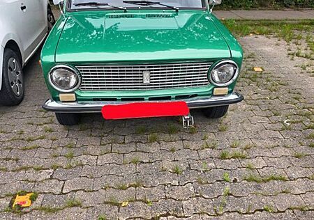 Lada 1200