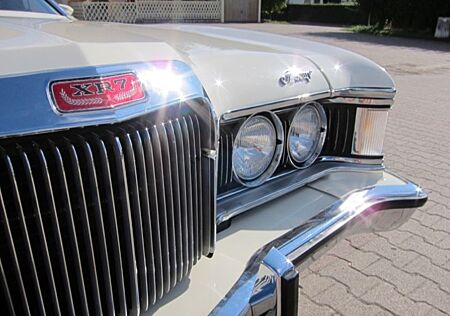 Ford Mercury cougar convertible xr7 V8