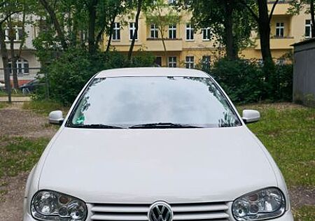 VW Golf Volkswagen 1.4 Standard