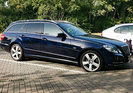 Mercedes-Benz E 250 CDI T BlueEFFICIENCY ELEGANCE ELEGANCE