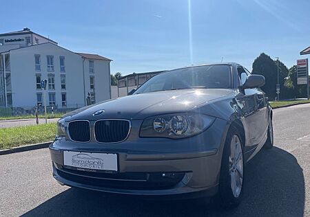 BMW 118i 1-er Baureihe Lim.*EINPARKHILFE*GEPFLEGT