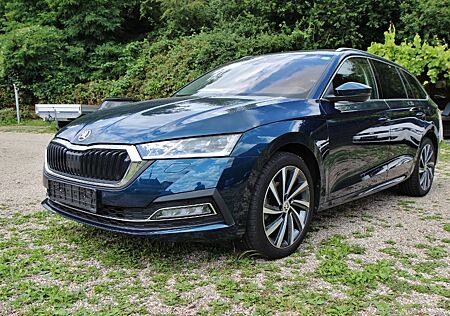 Skoda Octavia 2.0 TDI DSG Style Memory, Panorama, AHK,