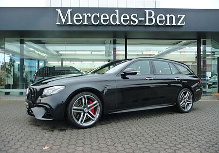 Mercedes-Benz E 63 AMG S,PANO,Manufak. Belederung,Carbon,Sound