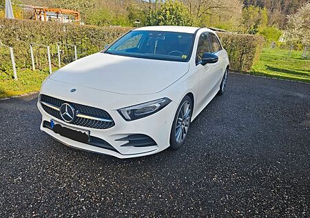 Mercedes-Benz A 200 AMG Line DCT