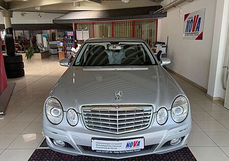 Mercedes-Benz E 200 K ELEGANCE*1.HAND*WENIG KM*AHK*PDC*ALU*TOP