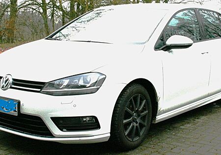 VW Golf Volkswagen Highline