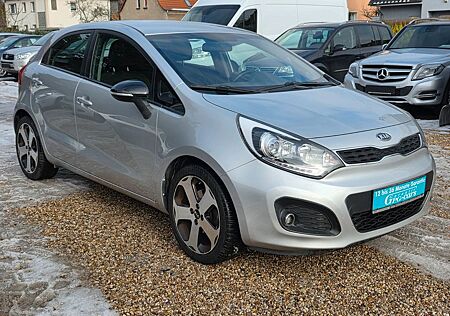 Kia Rio 1.4*Autom.*1.Hand*Klima*PDC*Sitzh.*Tempom*