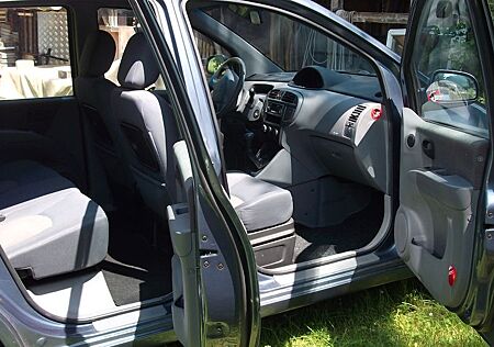 Hyundai Matrix 1.6 GLS LPG