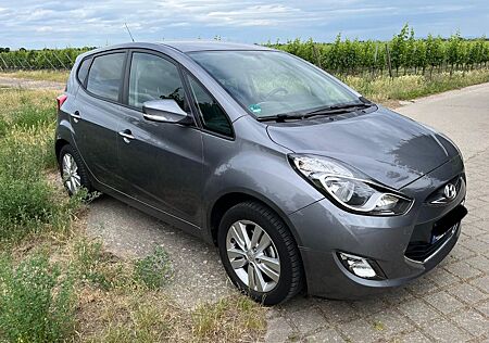 Hyundai ix20 1.4 FIFA World Cup EDITION Gold