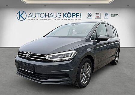 VW Touran Volkswagen Comfortline 1.5TSI_DSG_Ergo_AHK_7Sitz_8Fach