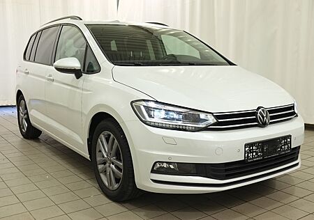VW Touran Volkswagen Comf. 1,5 DSG AHK Dynaudio Matrix
