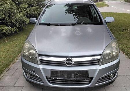 Opel Astra H Caravan Cosmo Automatik