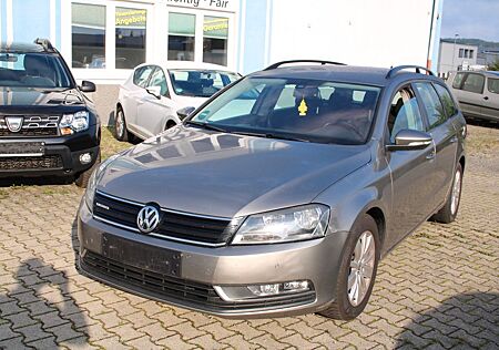 VW Passat Variant Volkswagen Trendline BlueMotion