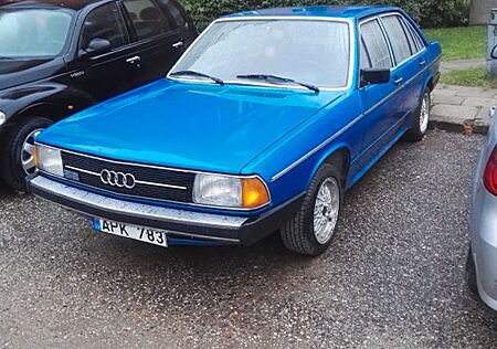 Audi 100 5S