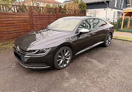 VW Arteon Volkswagen 2.0 TDI 4M, HUD,DAB, ACC, Pano,DYNAUDIO