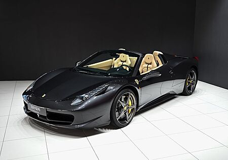 Ferrari 458 Spider *Carbon*Camera*Racing Seats*Lift*