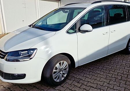 VW Sharan Volkswagen 2.0 TDI SCR DSG Comfortline