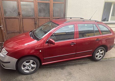 Skoda Fabia Combi 1.4 16V Ambiente Automatik Ambiente