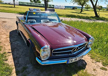 Mercedes-Benz SL 230