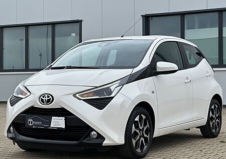 Toyota Aygo (X) Aygo -play club Autom SHZ Klimaautom Cam