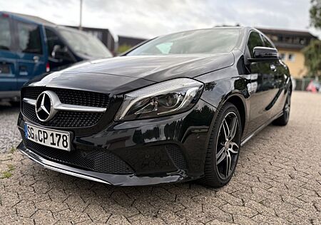 Mercedes-Benz A 220 gebraucht kaufen Mercedes-Benz A 220 d 4Matic Vollleder Panorama Memory Kamera