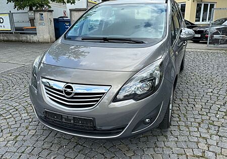 Opel Meriva B Innovation Tempomat Sitzheizung Leder