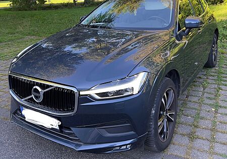 Volvo XC 60 XC60 T5 AWD Momentum Pro Geartronic