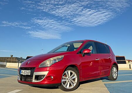 Renault Scenic Luxe TCe 130 Luxe Beioe/Braun